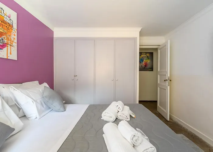 Historic Center - Navona Luxe Haven - Elevator, Soundproof & Netflix Appartement Rome