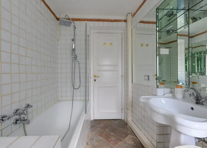 Appartement Historic Center - Navona Luxe Haven - Elevator, Soundproof & Netflix *