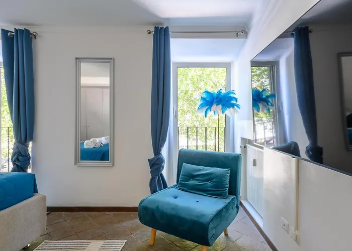 Historic Center - Navona Luxe Haven - Elevator, Soundproof & Netflix Appartement *