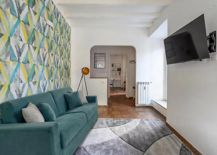 Historic Center - Navona Luxe Haven - Elevator, Soundproof & Netflix *